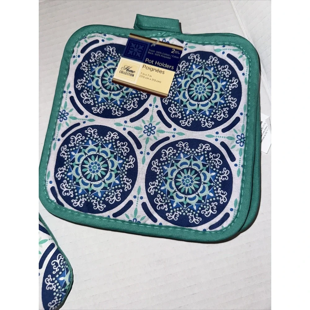 Home Collection Oven Mitt and Pot Holders Set Blue Teal Mandala 3 Piece New
